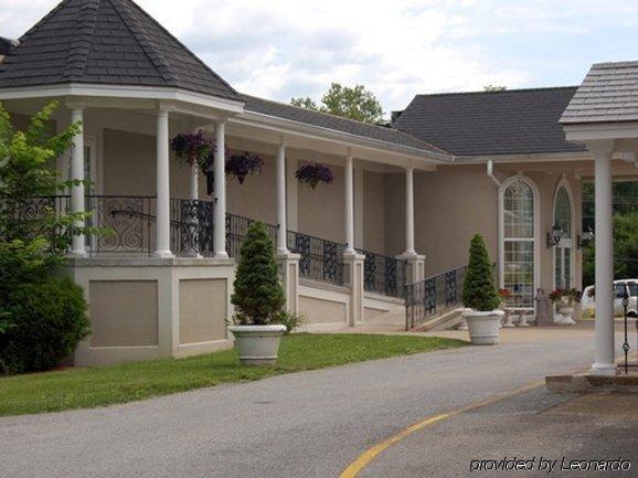 Inn At Arbor Ridge Hotel And Conference Center Hopewell Junction Exterior foto